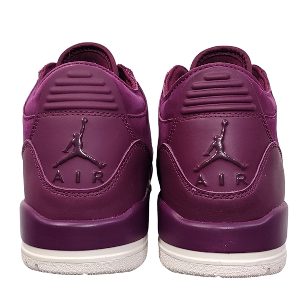 Jordan 3 Retro Bordeaux 9.5W\8M - Picture 6 of 9